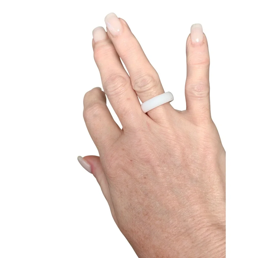 Enzo Limited Edition Thunder White Silicone Ring Sure Fit Wedding Band Size 6